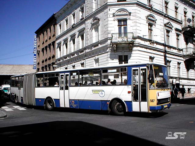 Kliknut�m okno zav�ete