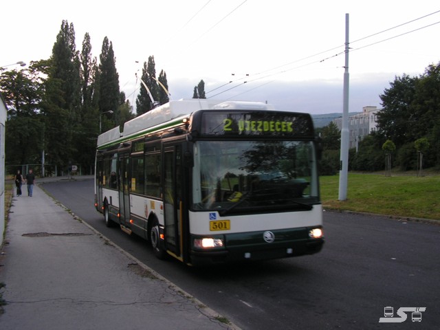 Kliknut�m okno zav�ete