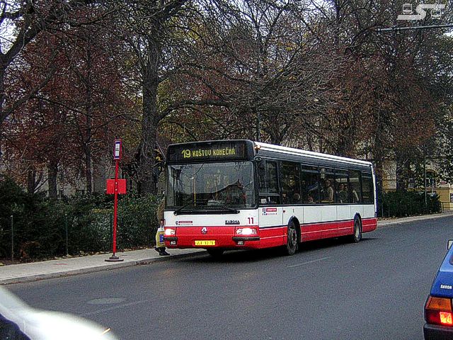 Kliknut�m okno zav�ete