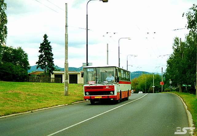Kliknut�m okno zav�ete