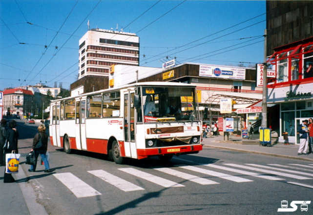 Kliknut�m okno zav�ete