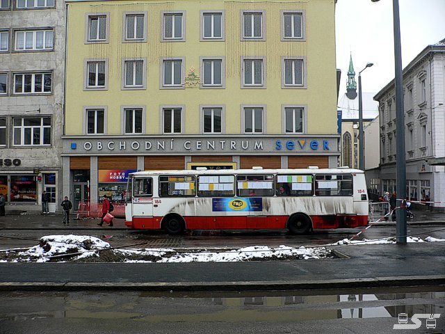 Kliknut�m okno zav�ete