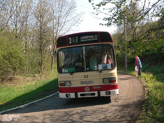 Kliknut�m okno zav�ete