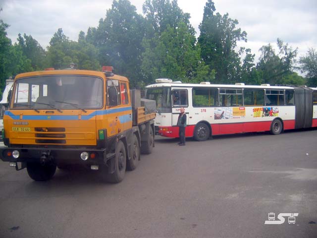 Kliknut�m okno zav�ete