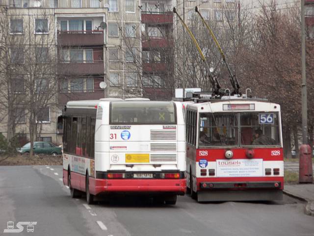 Kliknut�m okno zav�ete