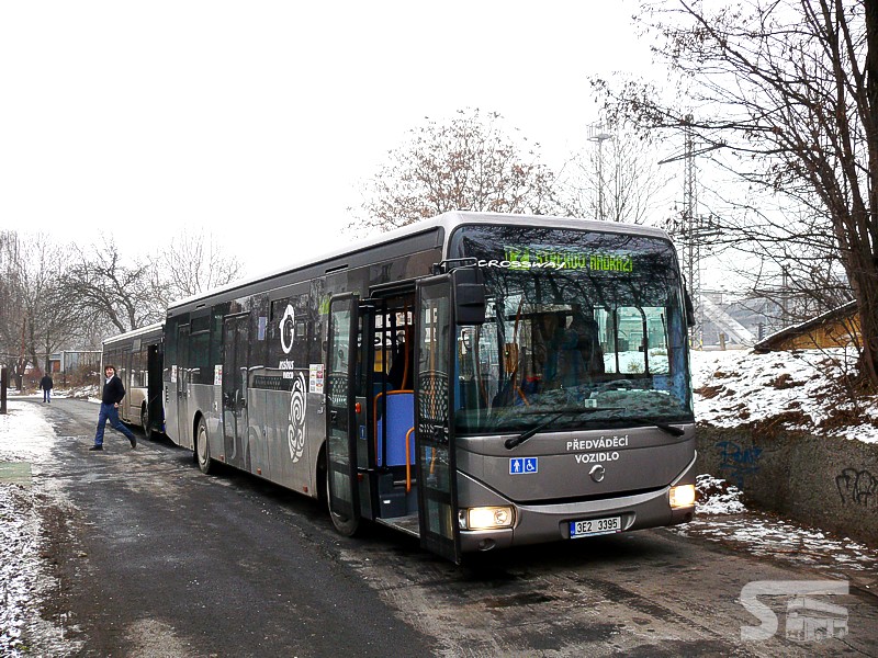 Kliknut�m okno zav�ete